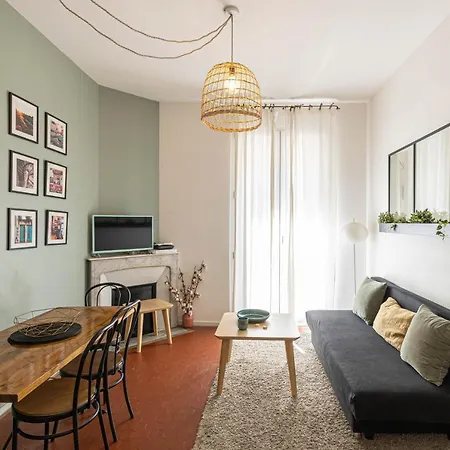 Luxurious Flat In The Heart Of *